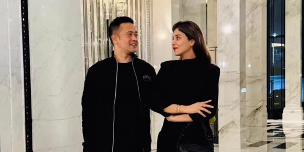 7 Photos of Aufar Hutapea with his Girlfriend, Looking Harmonious and Affectionate