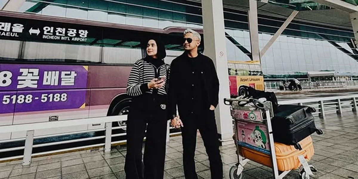 7 Photos of Hengky Kurniawan and Sonya Fatmala Vacationing Together in Korea, Wearing Matching Outfits - Like a Honeymoon Again