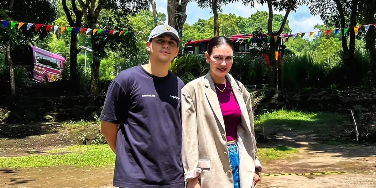 7 Photos of Luna Maya Outing with Employees to Jogja, Maxime Bouttier and Mother Invited