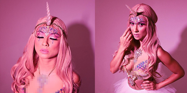 7 Latest Portraits of Uli Auliani, Getting Hotter with Sexy Unicorn Cosplay