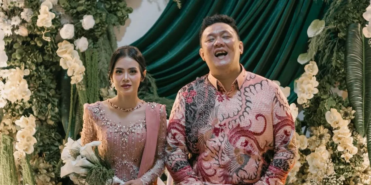  7 Potret Wancoy Lamaran, Komentar Kekasihnya Ramai Jadi Sorotan 