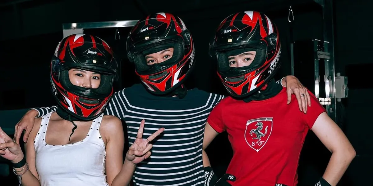  7 Potret Yuki Kato Main Gokart, Tampil Keren Bak Pembalap 