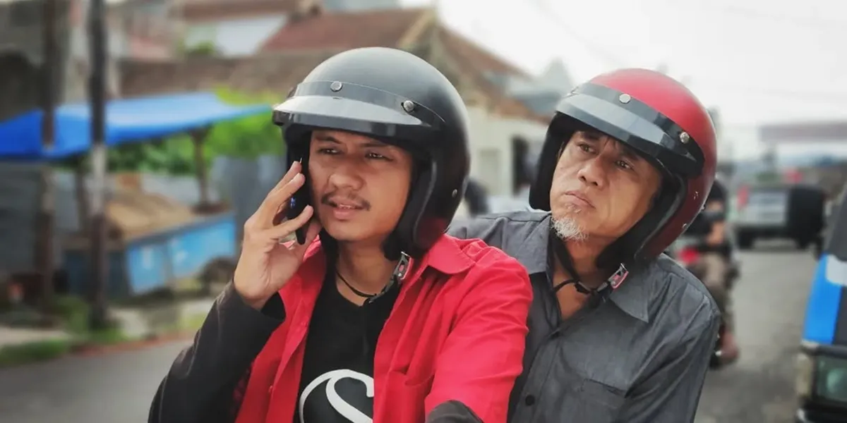 8 Portraits of Epy Kusnandar's Child from His First Marriage, An Actor Too