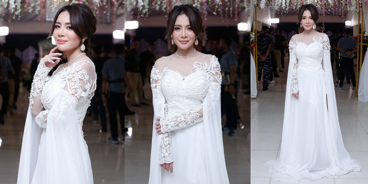 8 Portraits of Gracia Marcilia in Wedding Scenes in the Soap Opera 'BINTANG SAMUDERA', Beautiful in a White Dress