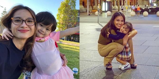 8 Pictures of Acha Septriasa and Her Adorable Daughter Bridgia Being Close