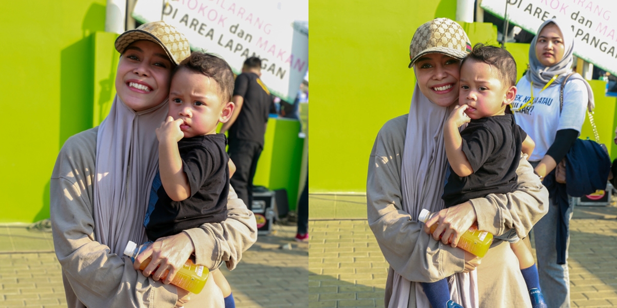 8 Portraits of Lesti Kejora Supporting Rizky Billar in 'Celebrity Trofeo Cup 2023', Still Enthusiastic Even Though Colossus FC Didn't Win