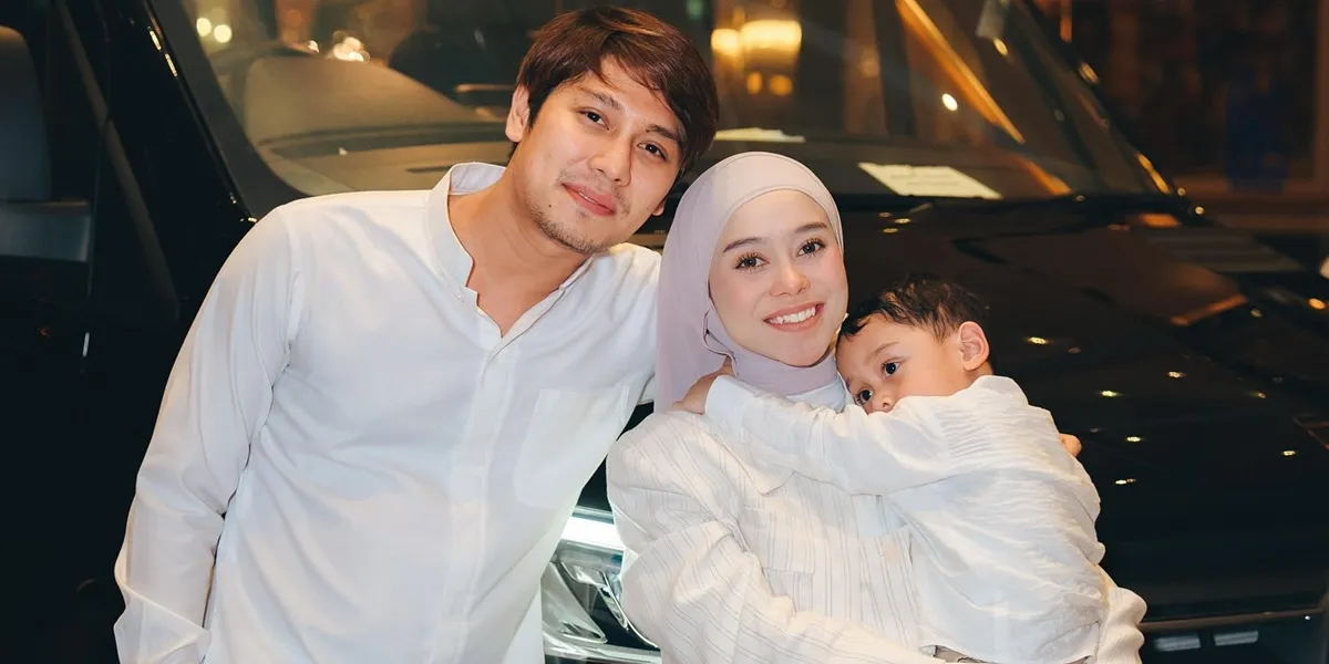 8 Photos of Levian, the Child of Lesti Kejora and Rizky Billar, While Enjoying Vlogging, Their Actions Are Adorable