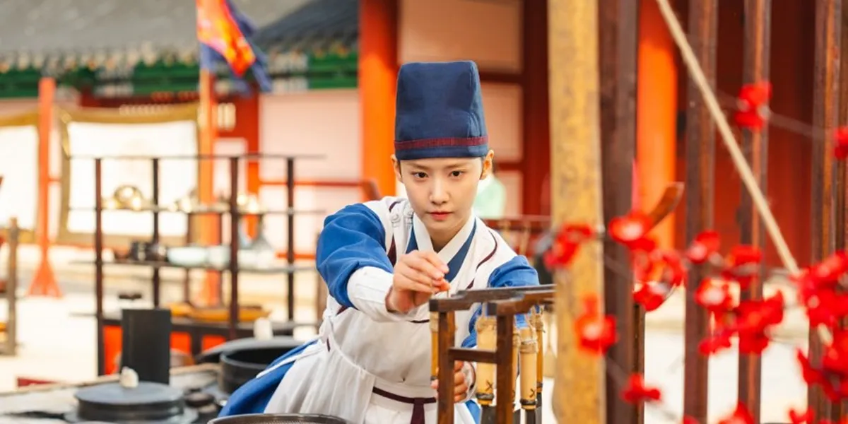 9 Beautiful Portraits of Yoona as a Palace Chef in the Korean Drama Bon Appetit Your Majesty, Her Actions Are Charming and Perfect for Mothers-in-Law