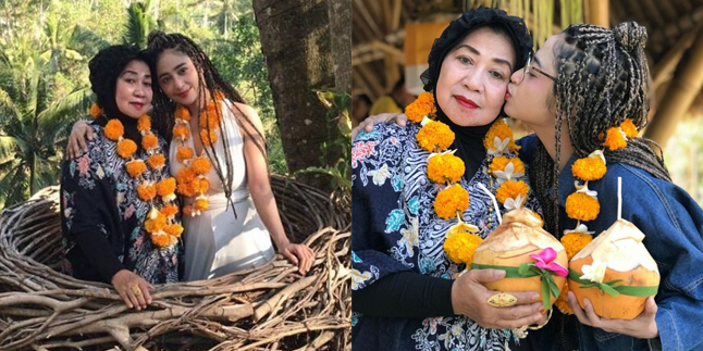 9 Portraits of Dewi Perssik's Closeness with Her Mother That Rarely Gets Highlighted