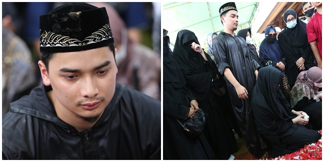 9 Portraits of Alvin Faiz's Sad Face at Beloved Sibling's Funeral, Unable to Hide the Feeling of Loss