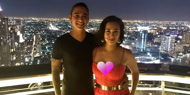 ALEXANDRA GOTTARDO 'PACARAN' DENGAN SUAMI GANTENGNYA DI 