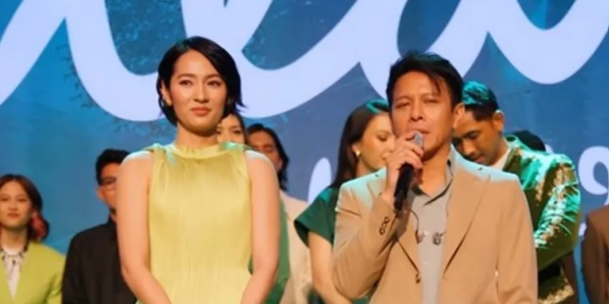  Alleia di Intimate Screening 'DILAN ITB 1997', Dapat Cium dari Ariel NOAH 