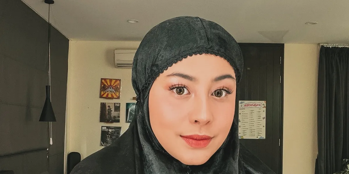  Awkarin Tegaskan Kerja Sama dengan Hanania Group Sudah Berakhir Sejak 2022 