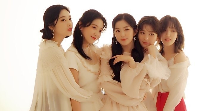 The Beauty of Red Velvet Members in Ray Magazine Photoshoot