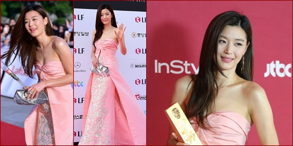 Cantiknya Jun Ji Hyun Dengan Gaun Strapless di Baeksang Awards