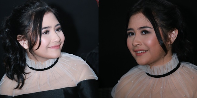 CERITA PRILLY LATUCONSINA NEKAT INGIN BISA LIHAT MAKHLUK 