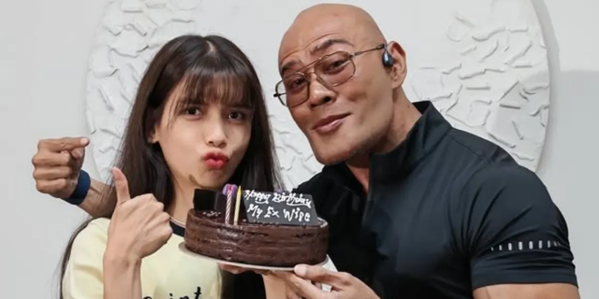 Deddy Corbuzier Celebrates Sabrina Chairunnisa's Birthday, Cake Catches Attention