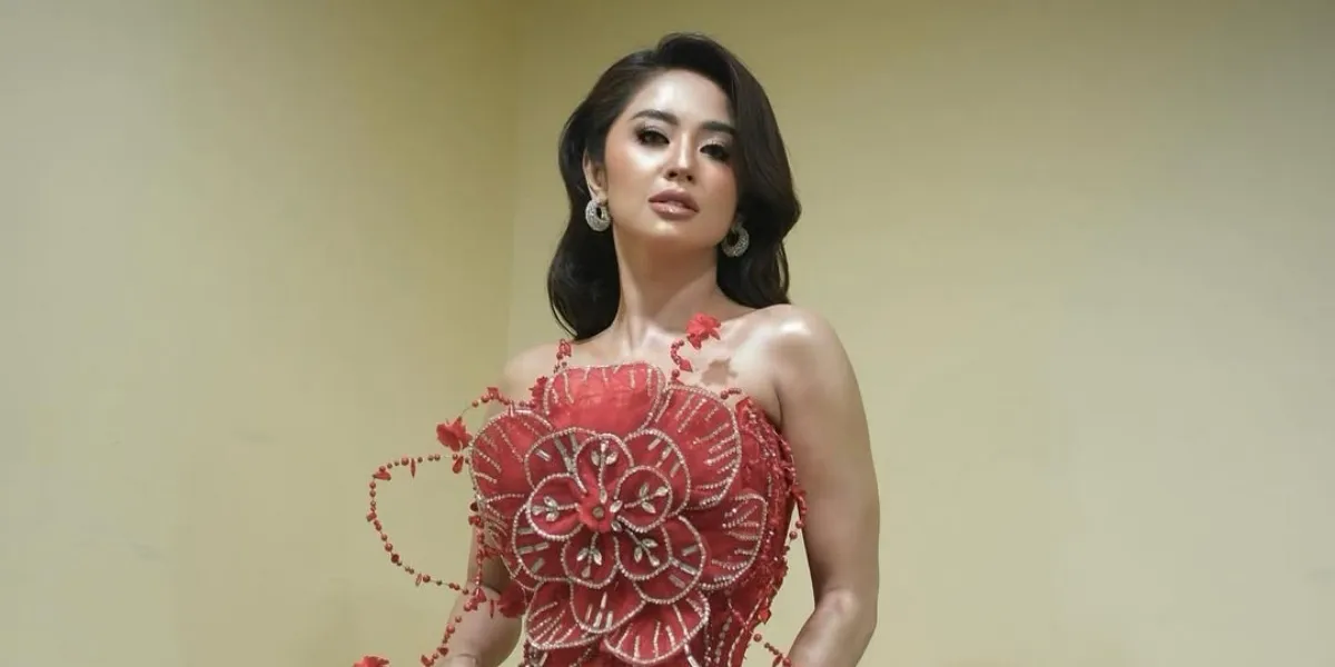 Dewi Perssik Matched with Virgoun by Eva Manurung, Terrorized by 20 Phone Calls a Day