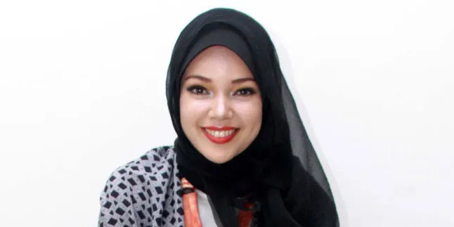 DEWI SANDRA DI ACARA HIJAB DAY GANDARIA CITY - KapanLagi.com