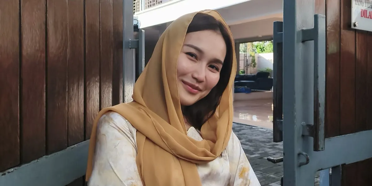 Refusing to Disclose the Number of Sacrificial Animals, Ayu Ting Ting Prioritizes Sharing Blessings