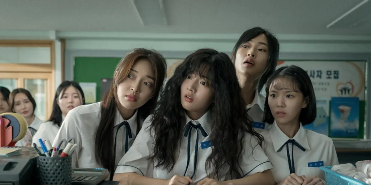 8 New Korean Films That Are Safe to Watch During Fasting, Minimal Skinship