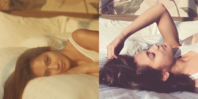 PHOTO: 9 Portraits of Pevita Pearce's Pose on the Bed that Stirred Netizens