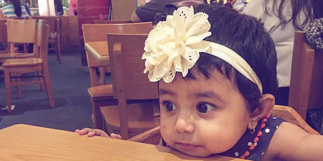 FOTO Anak Hengky Sonya Fatmala Makin Chubby FOTO Anak Hengky Sonya Fatmala Makin Chubby