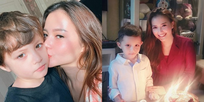 Foto Mama Muda Voke Victoria and Her Son Sky, Who is Very White, from Vacation to Baptism