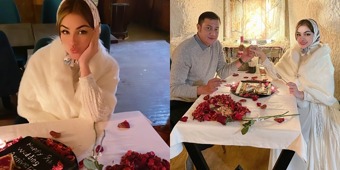 Photo of Nourah Syahfirah and Teuku Rafly's Dinner Anniversary in Cappadocia, Focusing on Teuku Rassya's Stepmother Who Looks Like a Turkish Person