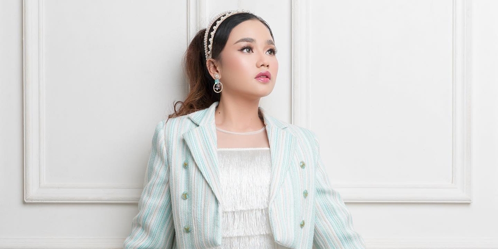 Turning 24 Years Old, Take a Look at Aulia DA's Portraits that are Said to be More Beautiful and Classy