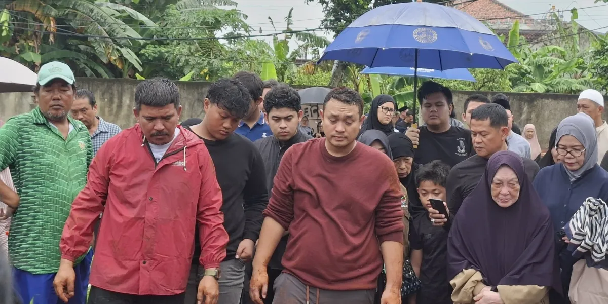 Gilang Dirga Reveals His Child's Close Relationship with His Grandfather, Like Friends