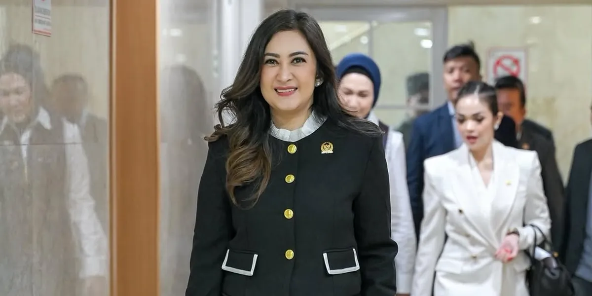 IG and TikTok Nafa Urbach Disappear After Being Deactivated from the DPR and Zack Lee's House Looted