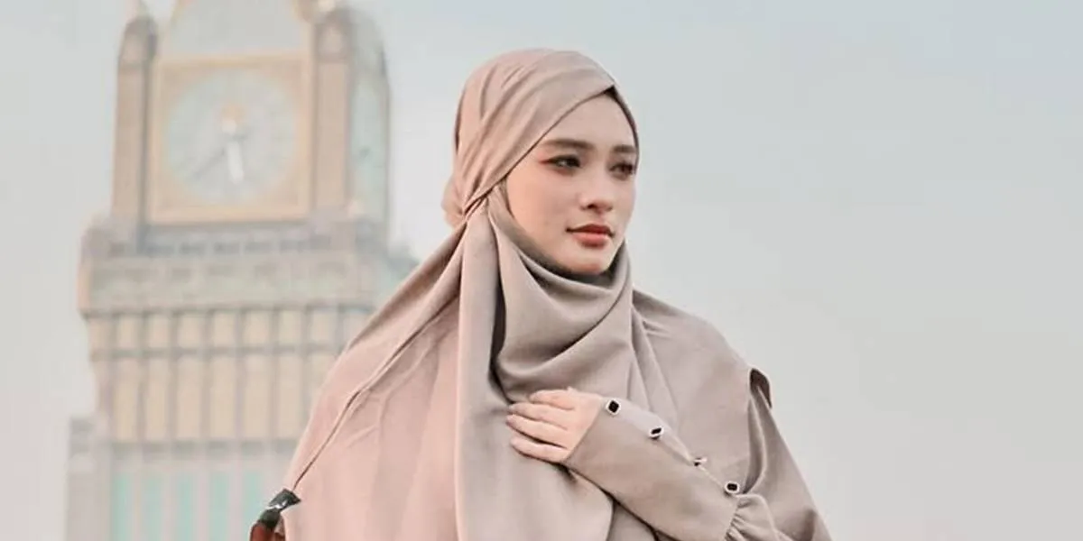 Inara Rusli Apologizes, Peace Now Depends on Wardatina Mawa and Insanul