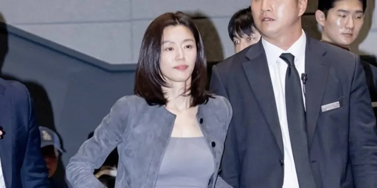  Ini Alasan Jun Ji Hyun Tak Punya Media Sosial, Takut Bikin Kesalahan 