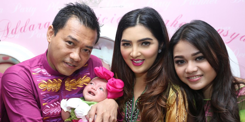 Inilah Wajah Cantik Aqiqah Arsy si Bayi Peri Anang - Ashanty