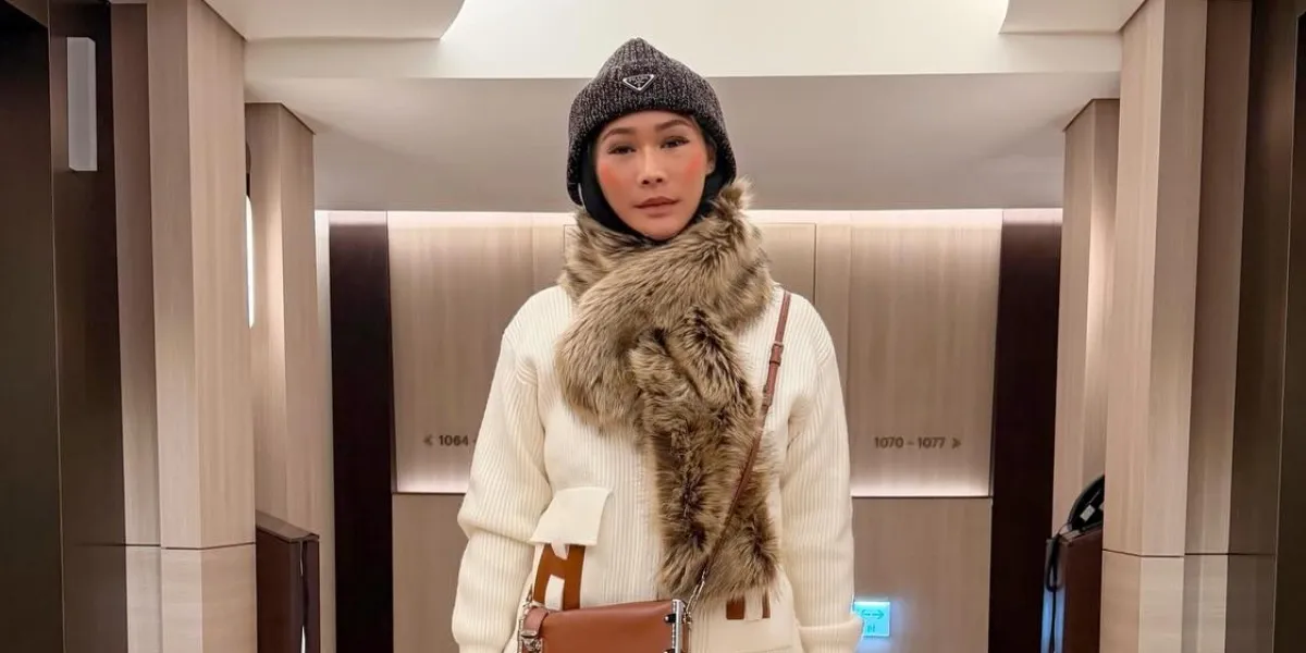 Inul Daratista Rushed to ER After Fainting in the Bathroom