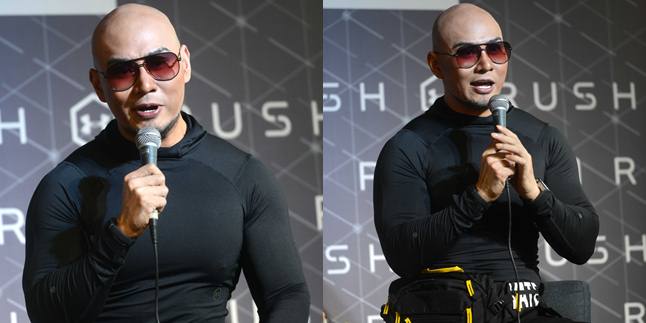 Being an Ambassador, Deddy Corbuzier Attends 'Under Armour' Press Conference