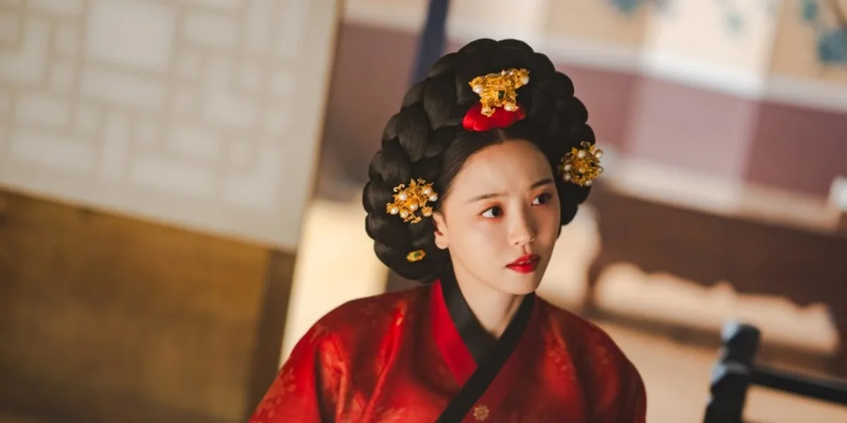 Kang Han Na Becomes a Cunning Concubine in 'BON APPETIT, YOUR MAJESTY', Praised Yet Hated
