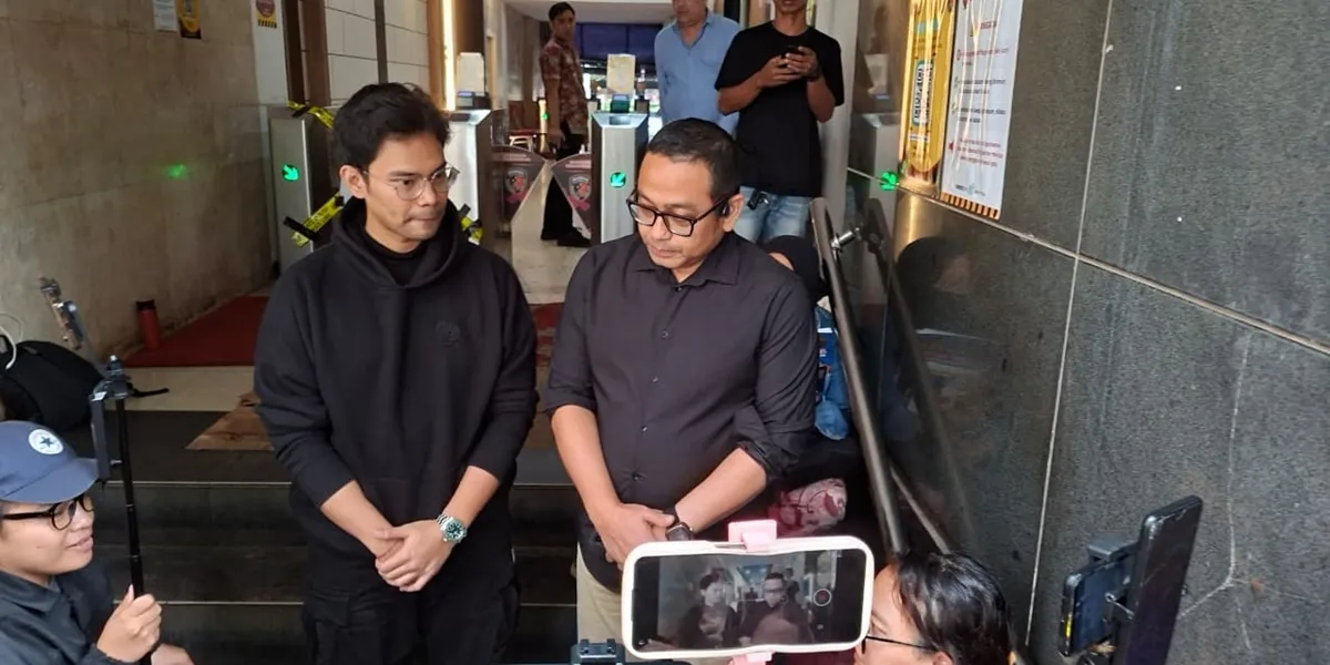 Alleged Adultery Case, Insanul Fahmi Visits Polda Metro Jaya