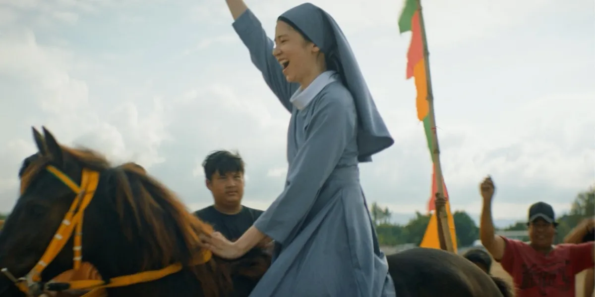 Laura Basuki Almost Kicked by a Horse While Filming 'YOHANNA'