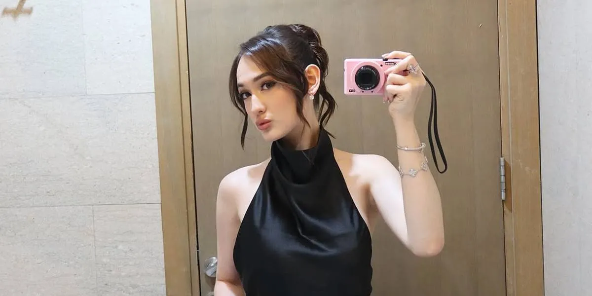  Laura Moane di Pernikahan El Rumi - Syifa Hadju, Cantiknya Mewah Banget 