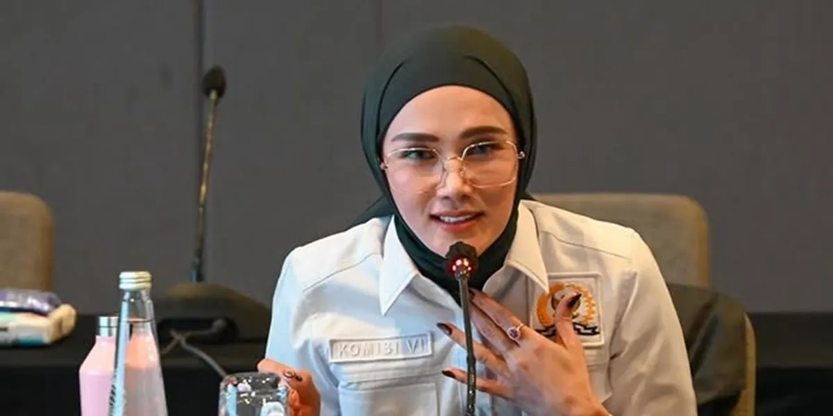 Mulan Jameela Clarification on Negative Comments About Teachers