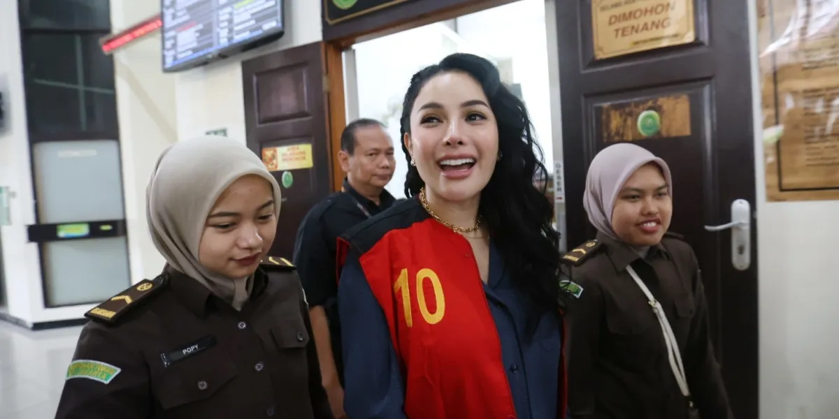 Nikita Mirzani Observes Ramadan in Pondok Bambu Prison, Experienced Toothache