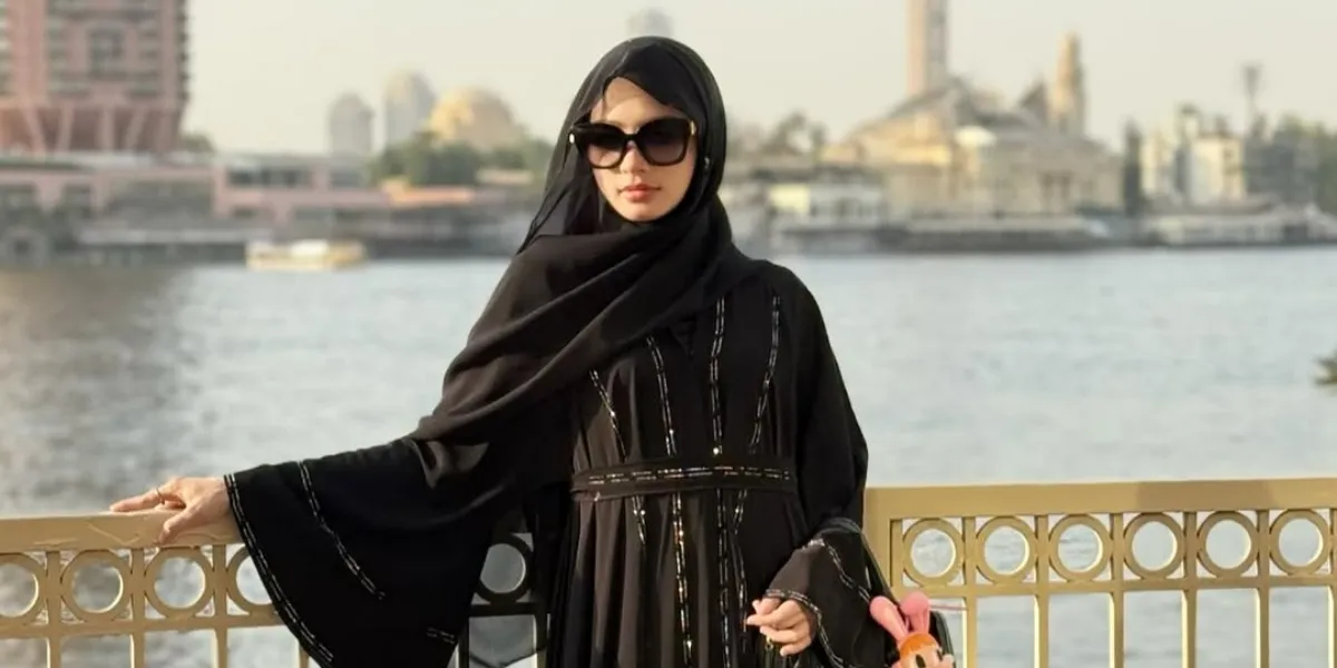 Inara Rusli's Work Threatened by Infidelity Issue