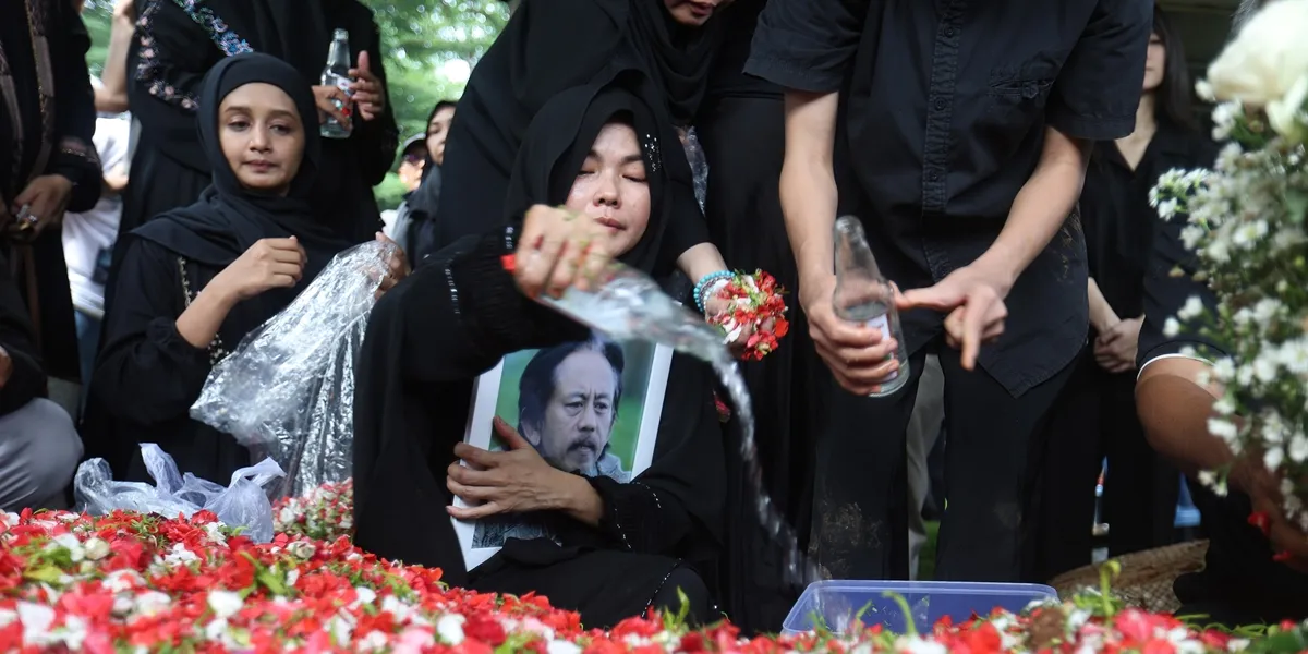 Cause of Death of Epy Kusnandar: Fell and Suffered Brain Hemorrhage