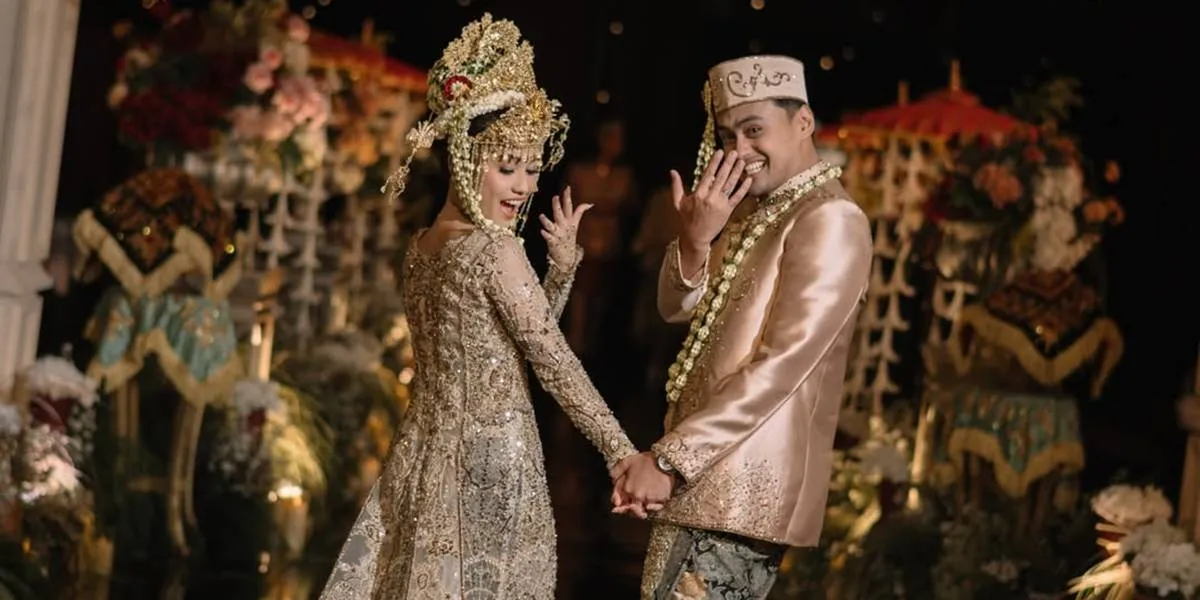  Pernikahan Indian Akbar dan Siska 'Minbite', Sempat Dibilang Jadul Oleh Netizen 