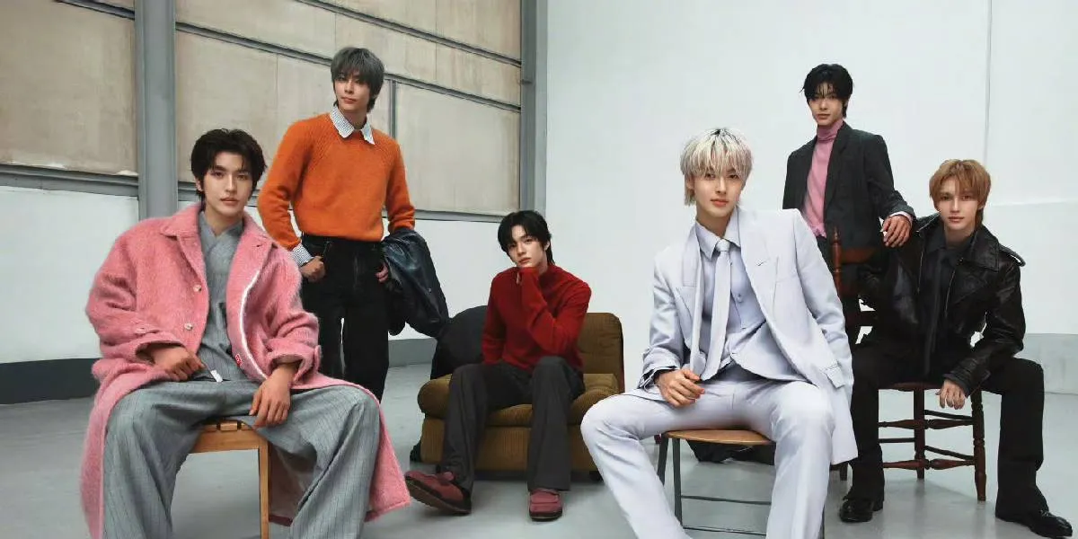 Portrait of 6 SM Entertainment Trainees as Cover for L’OFFICIEL China Magazine 