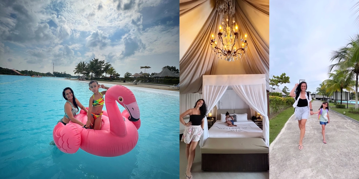 Portrait of Alexandra Gottardo's Vacation with Her Daughter in Bintan, Fun Together