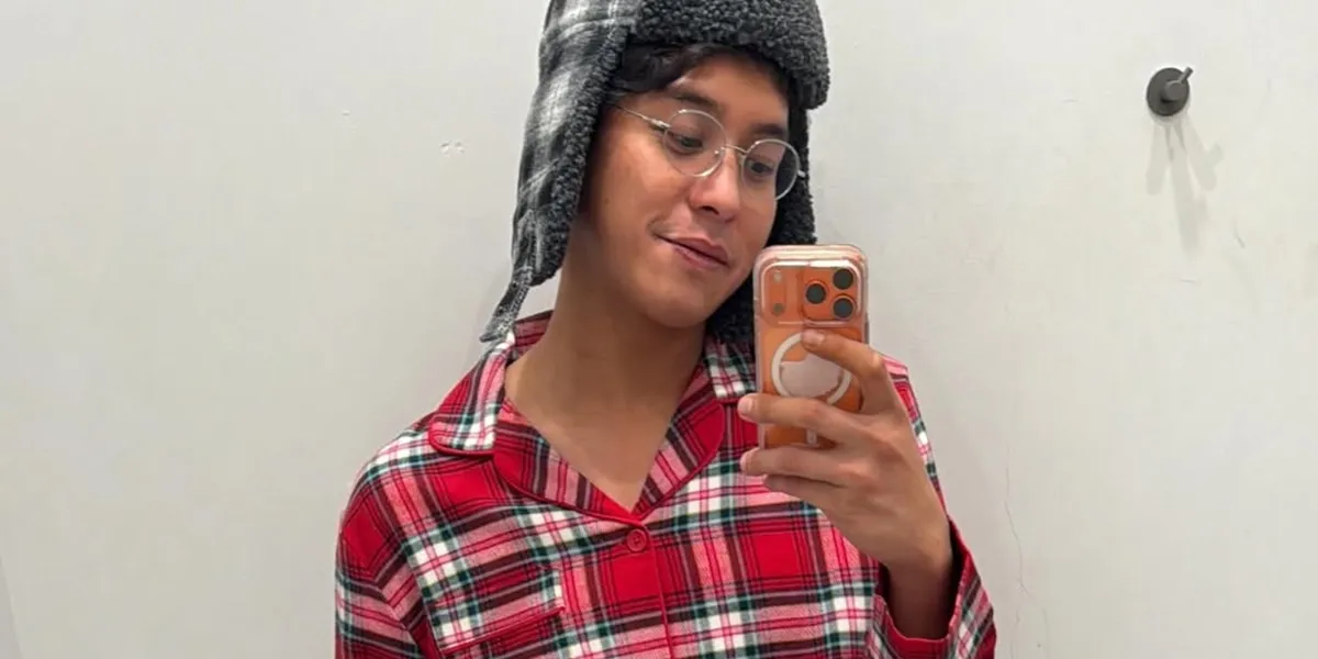 Portrait of Ardhito Pramono Nge-PAP, Making Netizens Dream