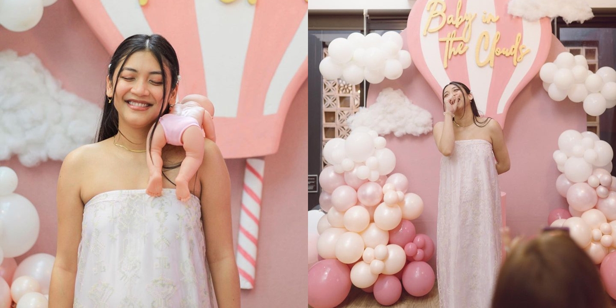 Portrait of Canti Tachril, Adipati Dolken's Wife, Holds a Baby Shower Without the Presence of Her Husband, Celebrating with Friends